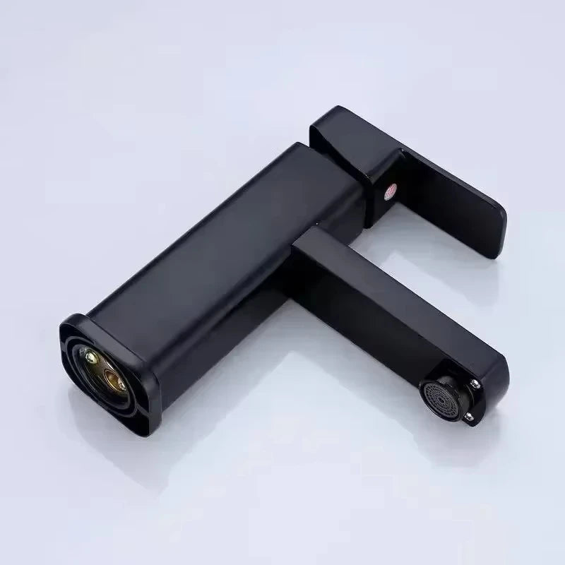 Torneira Para Banheiro Modern Doce Habitat